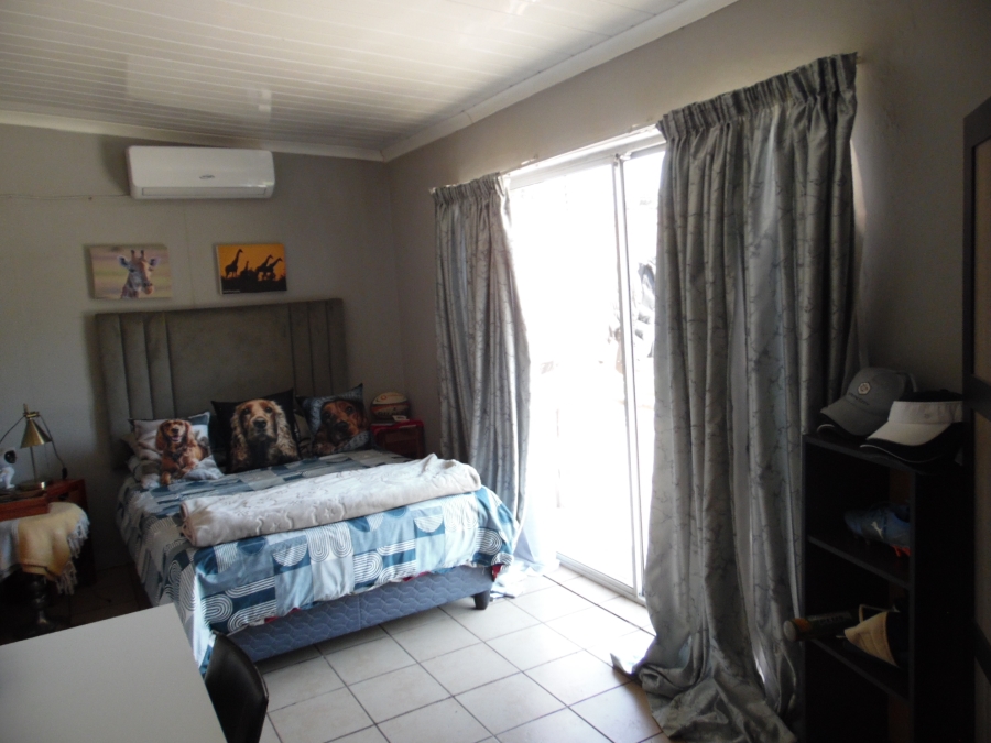 5 Bedroom Property for Sale in Doorn Free State